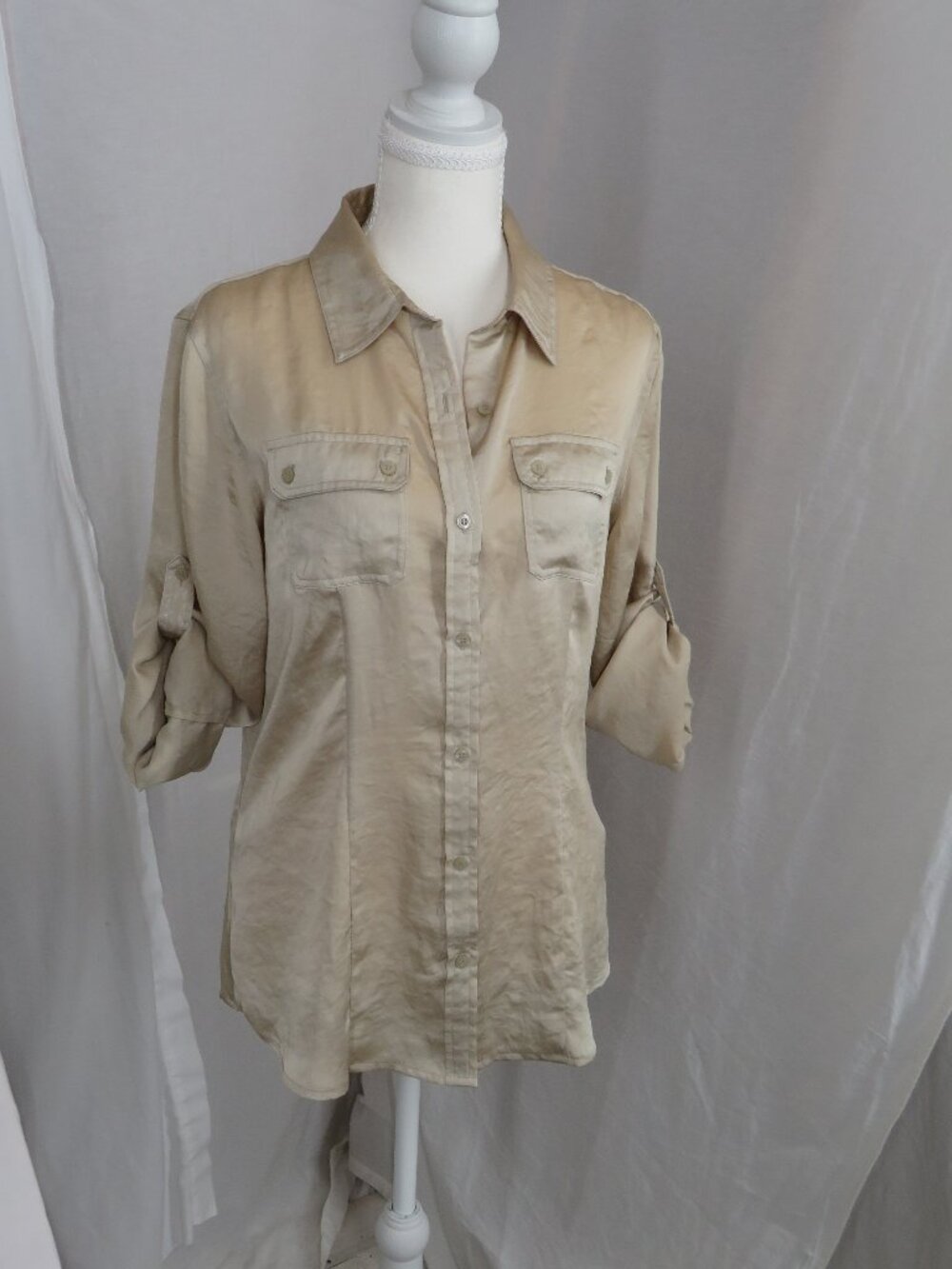 Calvin Klein Women’s Small Utility Button‑Up Shirt – Neutral Minimalist size Sml